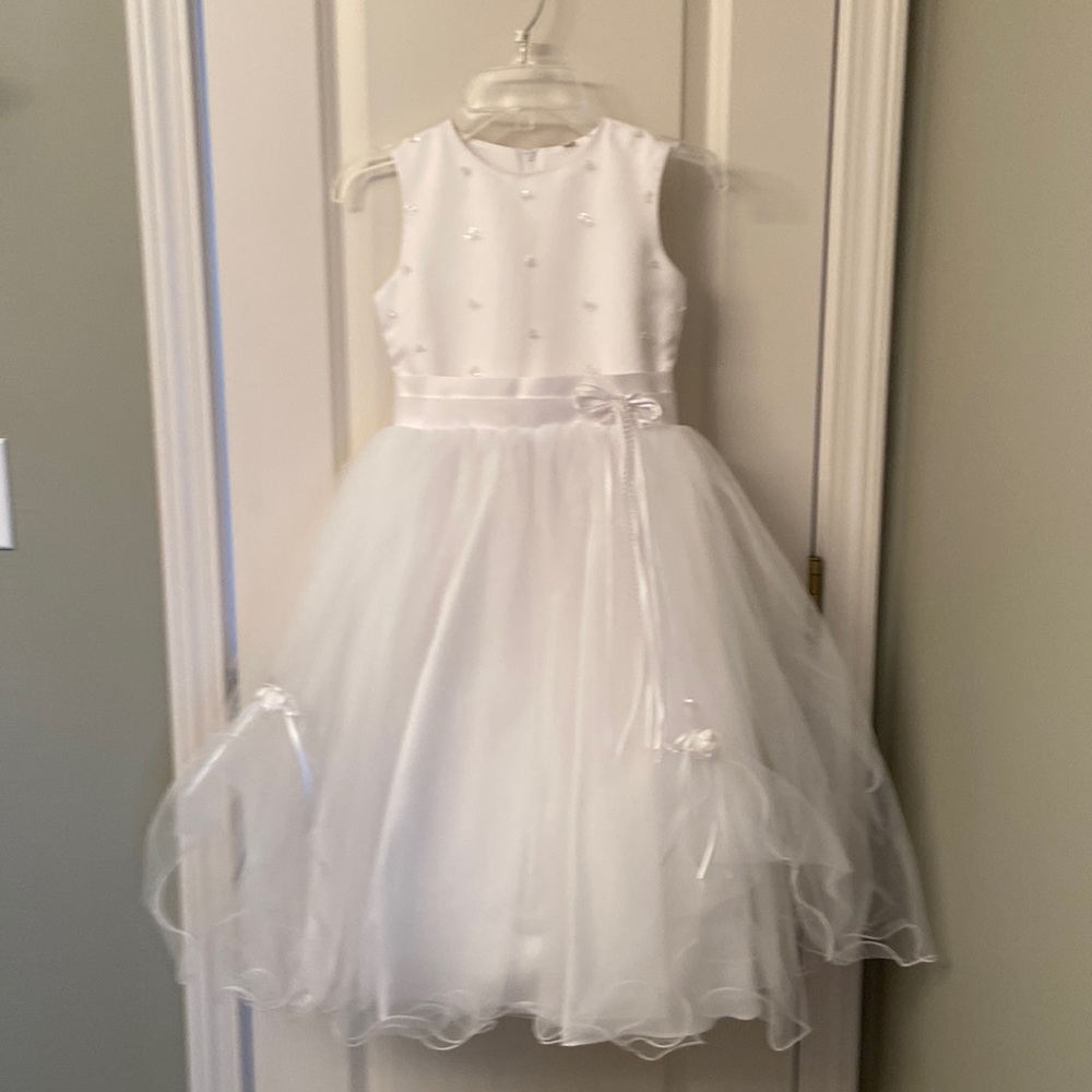 Little Girl’s First Communion / Flower Girl Dress